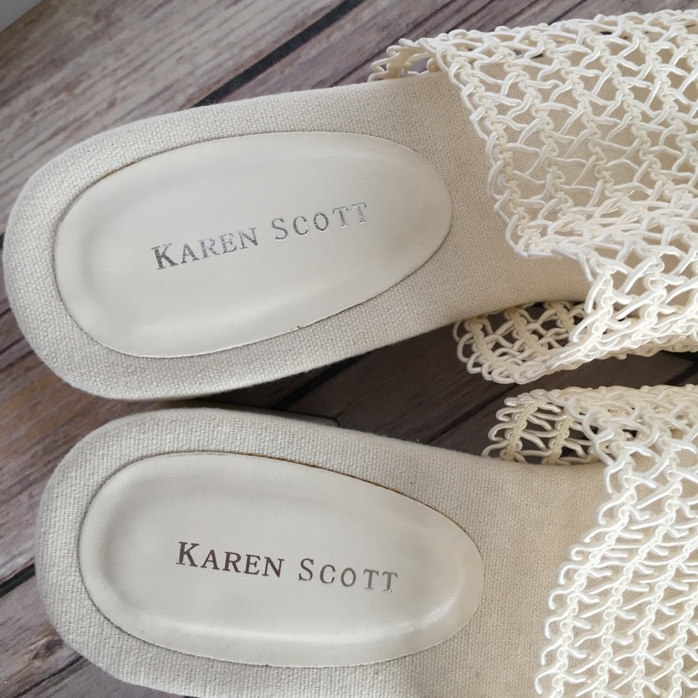 Karen Scott 8M Cream Bel Harbor Sandals